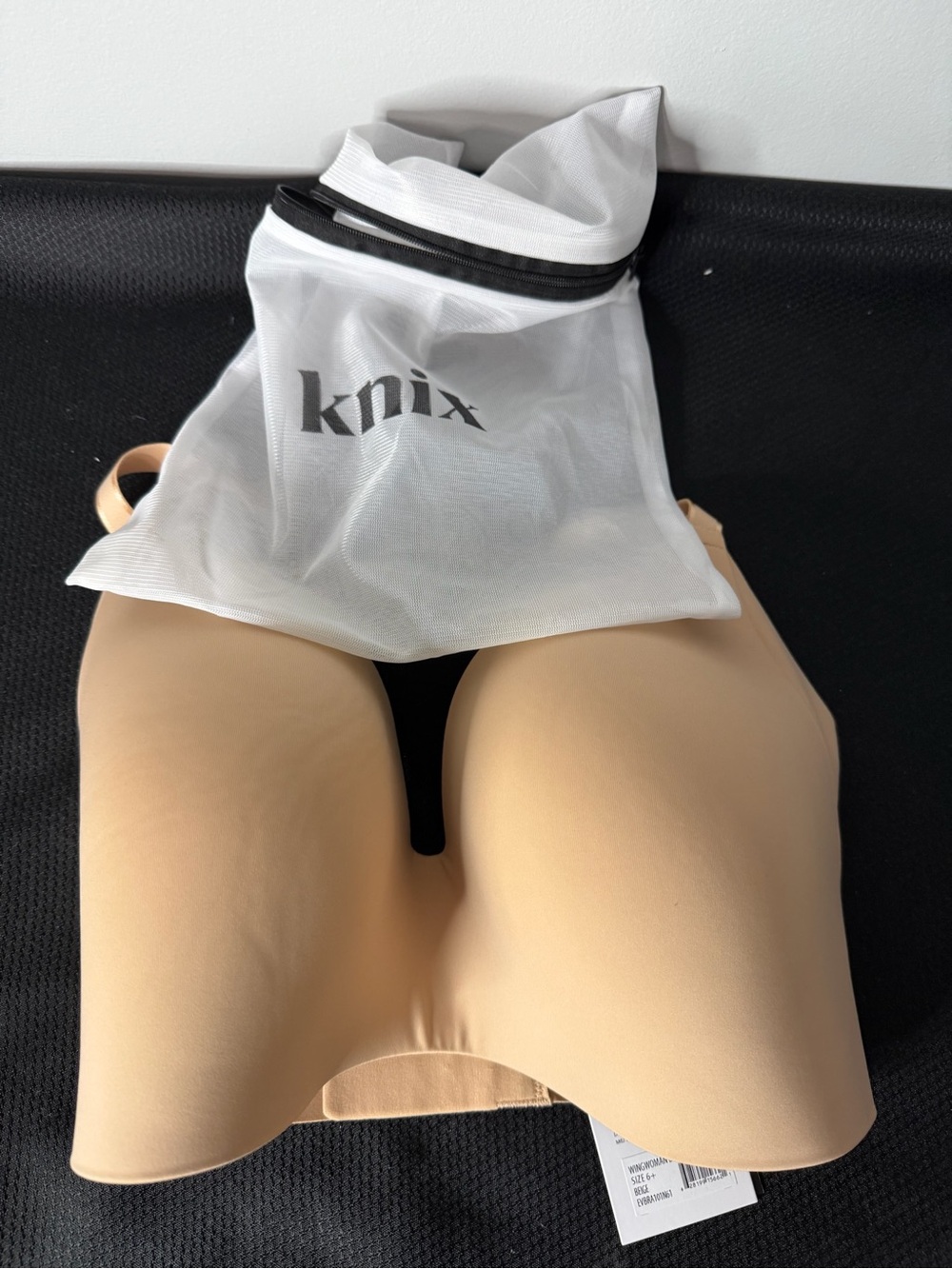 Knix Women’s Nude/Beige Seamless Support Bra